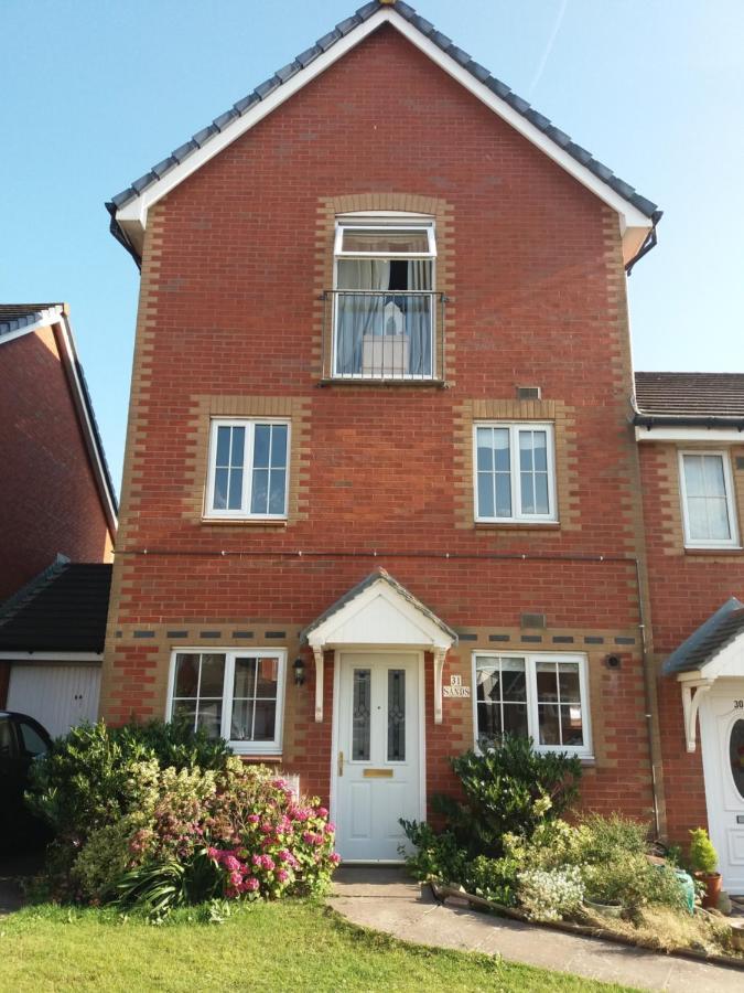 בארי Spacious Townhouse With Sea Views Near Cardiff מראה חיצוני תמונה